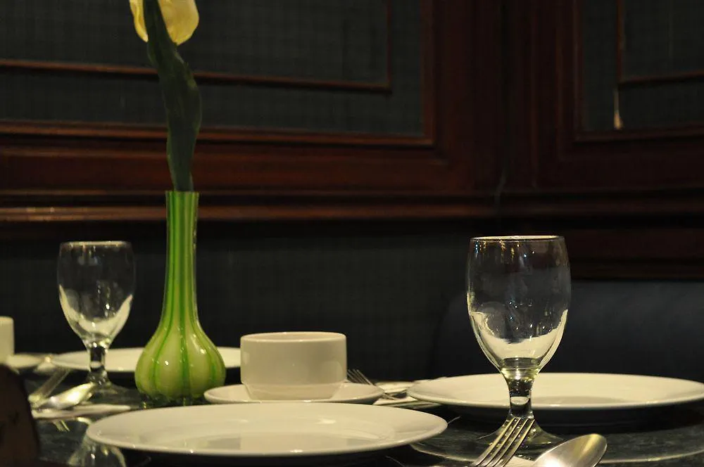 The Copa Businessman'S Hotel Makati City Philippines